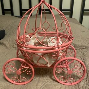 Pink princess carriage with Disney keys